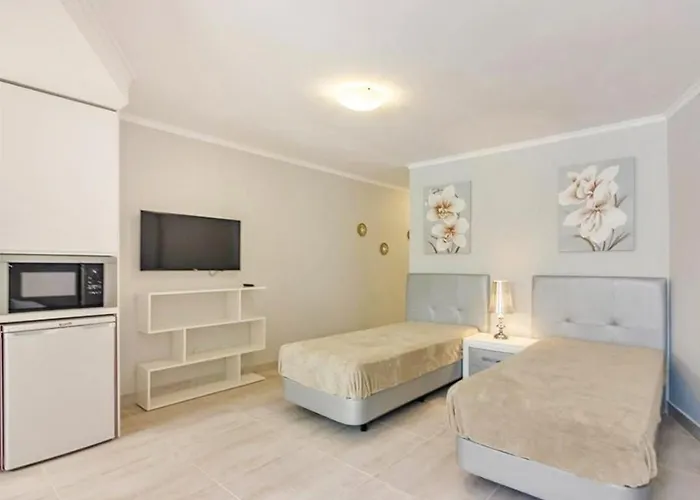 Cozy Central Studio Parque Santiago II